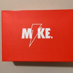 Meet your Posher, Jenson